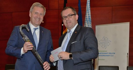 Aktuelles, "Heute Abend" Tobias Kurzmaier im Gespräch mit Christian Wulff
